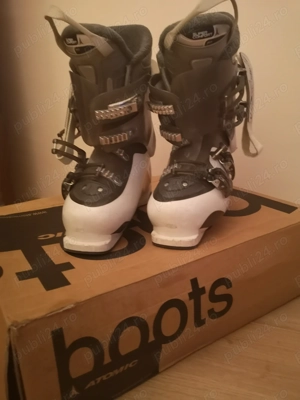 Clapari schi Atomic Super Comfort Fit cu sistem incalzire integrat, mar 26.5-27