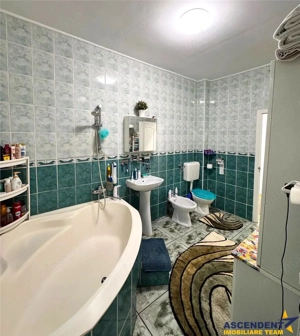 Casa in apreciabil potential,cu terase, curte,gradina echipata,2 pivnite,Str. Rodnei,Central,Targu M - imagine 10