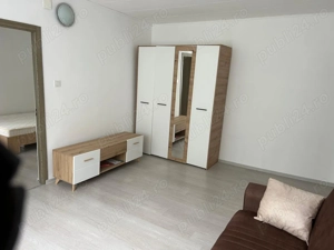 Vind apartament 2 camere renovat si utilat