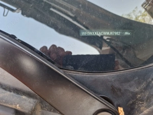 Vând autoturism Ford 