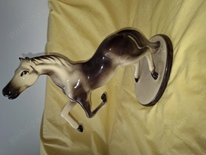 Bibelou vechi din portelan dimensiuni 32 cm * 24 cm