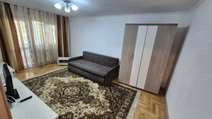 Închiriez apartament  - imagine 2