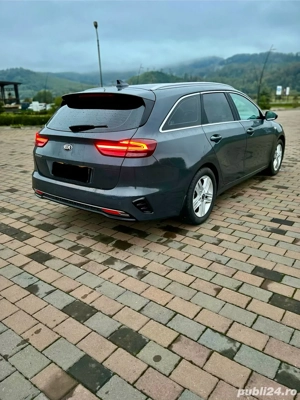 Kia Ceed break 2020  1.0 T-GDI De vanzare - imagine 4 Kia Ceed break 2020  1.0 T-GDI De vanzare - imagine 4