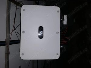 Vând invertor Huawei 
