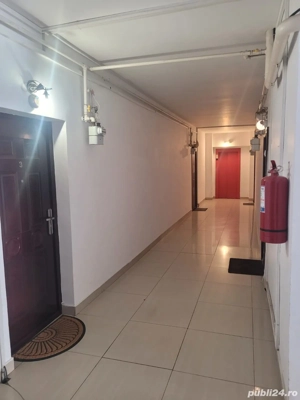 Vand apartament cu 3 camere si loc parcare subteran - imagine 7