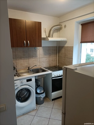 Închiriez garsonieră. - imagine 3 Închiriez garsonieră. - imagine 3