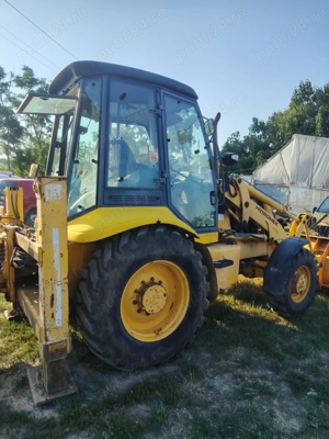 Buldoexcavator Hidromek - imagine 2