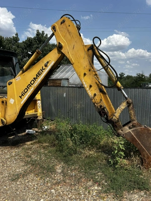 Buldoexcavator Hidromek - imagine 6