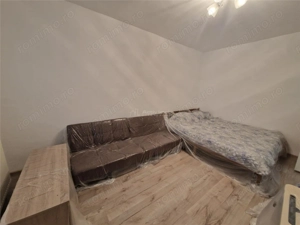 Garsoniera , renovata, etaj 3 - Brazda - Casa de Sanatate