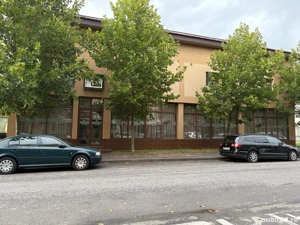 Închiriere spațiu comercial 