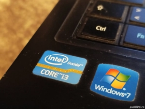 Laptop Acer travelmate model MS2333