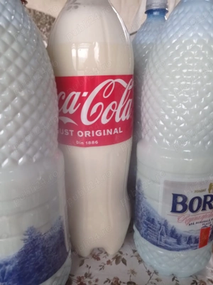 Vând lapte de vacă natural