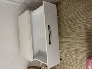 Comodă de dormitor cu 3 sertare 