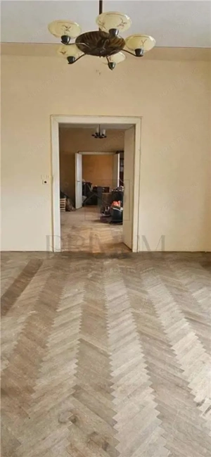 IOSEFIN - 4 CAM - ETJ.1 - 2BAI - BOXA - CURTE - CENTRALA - SUPER SPATIOS - CLADIRE ISTORICA-