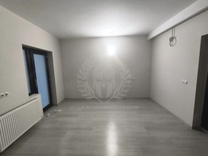 CASA 5 CAMERE //ZONA CARAIMAN - imagine 5