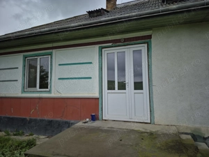 Casa cu anexe și padure - imagine 2