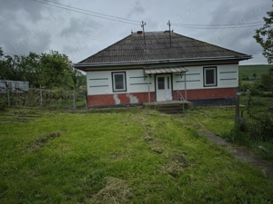 Casa cu anexe și padure - imagine 3