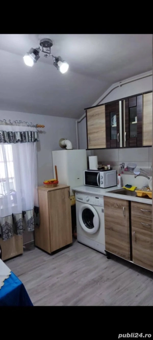 vand garsoniera la mansardă - imagine 6