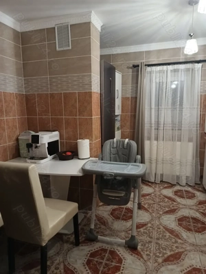 Vând apartament decomandat cu 3 camere, micro 16. - imagine 5