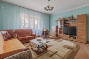 Vand casa spatioasa P+E, Santaul Mic, Comuna Bors - imagine 4 Vand casa spatioasa P+E, Santaul Mic, Comuna Bors - imagine 4