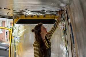 Electrician Rulote si Autorulote - imagine 3