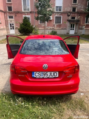 Volkswagen Jetta - imagine 7