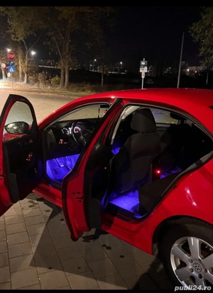 Volkswagen Jetta - imagine 4