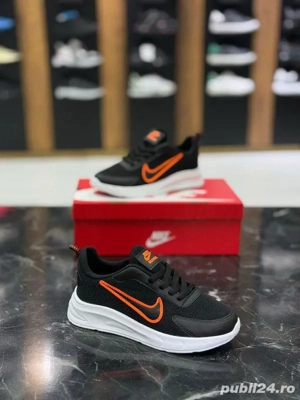 ADidasi Unisex , lichidare de stoc, pret mic!  talpa de spumă , usori si confortabili!