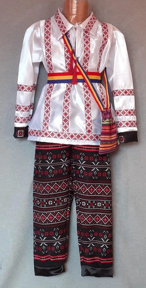 Costum popular pentru copii marimea 4 (5-6-7 ani)