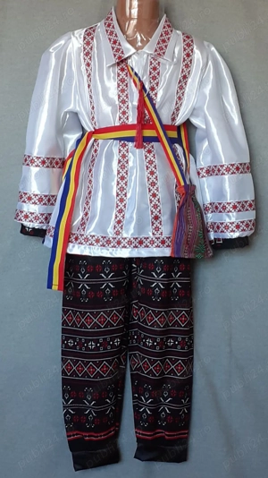 Costum popular  pentru copii marimea 5( 6-7-8 ani)