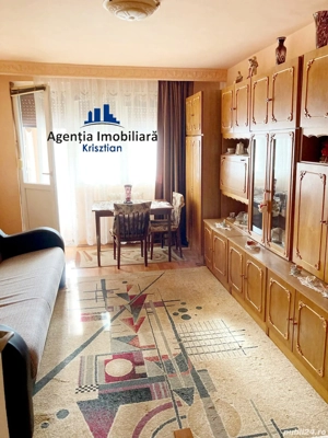 Apartament cu 2 camere de vânzare - Zona Carpați 1