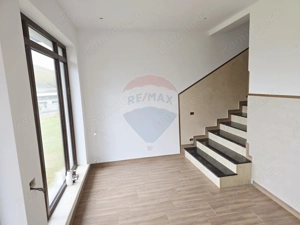 Casa  si  teren zona Balaurul - imagine 19