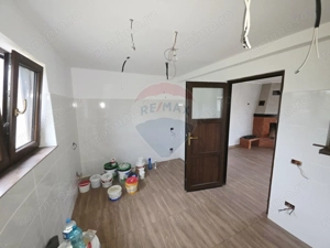 Casa  si  teren zona Balaurul - imagine 15