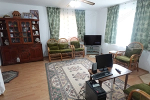 Casă / Vilă cu 4 camere de vânzare Catalina - imagine 4