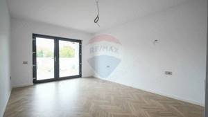 Comision 0 %! Casă cu 4 camere de vânzare în zona Stupini! - imagine 14