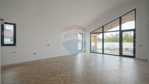 Comision 0 %! Casă cu 4 camere de vânzare în zona Stupini! - imagine 7