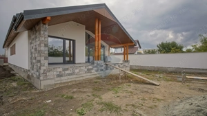 Comision 0 %! Casă cu 4 camere de vânzare în zona Stupini! - imagine 19