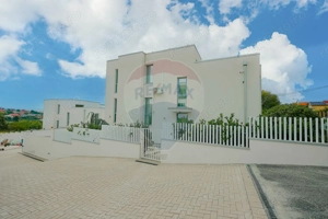 Vilă premium zona dealuri situata pe Str. Caișilor - imagine 12