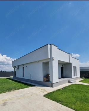 Casa de vanzare in Serbanesti, mobilata - gata de locuit