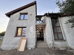 Casa la gri cu potential multiplu: birouri, cabinete, servicii | Giroc - imagine 7