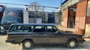 Volvo 240 2.0 benzina Break - imagine 2