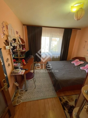 Apartament decomandat etj 3 - imagine 9