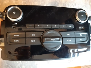 radio usb bluetooth si consola Renault Captur 2019
