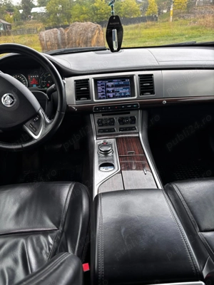 Jaguar XF 3.0D Luxury - imagine 10