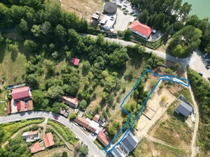 teren de vânzare în intravilan Văliug