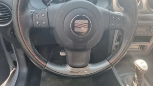 Seat Ibiza 6L 2008, 1.4 BBZ 100 CP, xenon, trapa, pachet CUPRA - imagine 8 Seat Ibiza 6L 2008, 1.4 BBZ 100 CP, xenon, trapa, pachet CUPRA - imagine 8