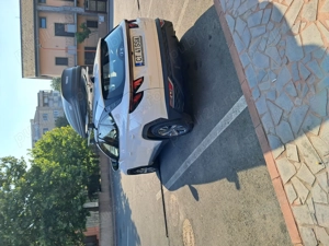 Vand Hyundai Tucson 1.6L Benzina 150cp 2WD - imagine 5 Vand Hyundai Tucson 1.6L Benzina 150cp 2WD - imagine 5