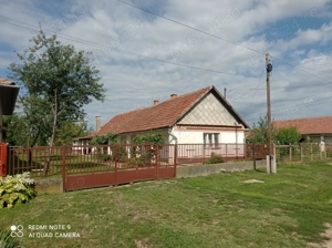 Vând casă în Ungaria 