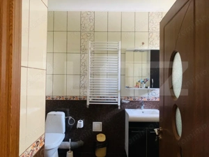 Vilă 380mp, cu panoramă și curte de 2100 mp în Cârcea - imagine 18