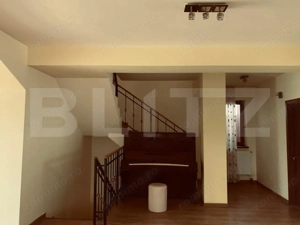 Vilă 380mp, cu panoramă și curte de 2100 mp în Cârcea - imagine 4